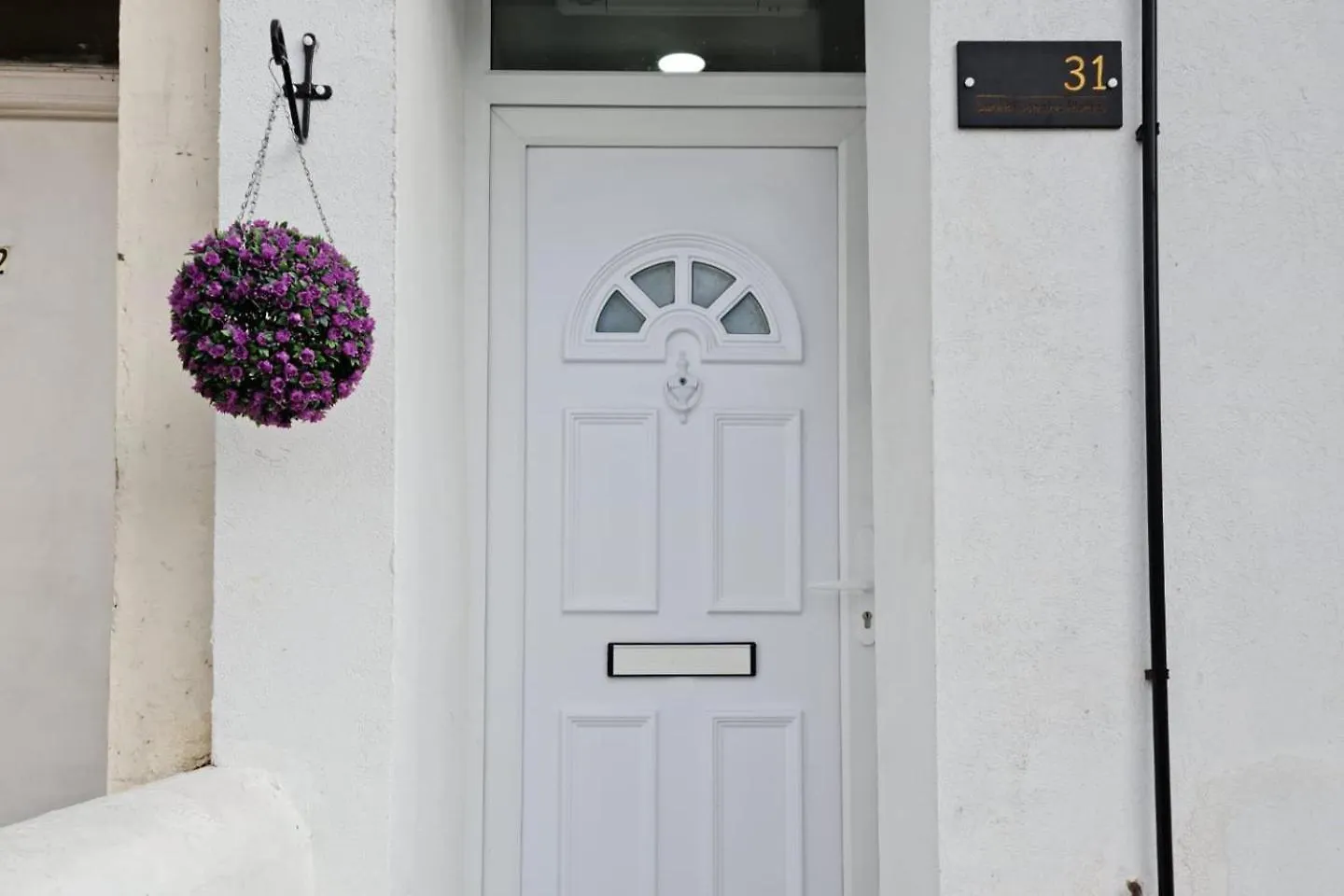 Studio-Sleeps 2-Garden-30 Min Central Ldn London 0*,  United Kingdom